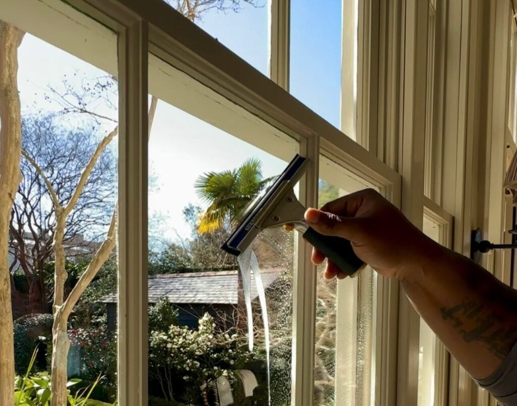 Interior Window Cleaning